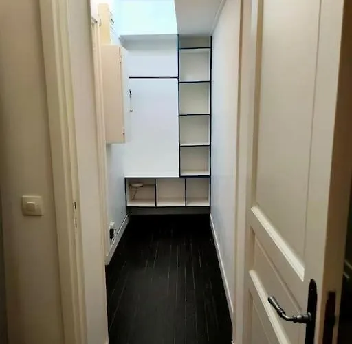 Les Abbesses Apartmán